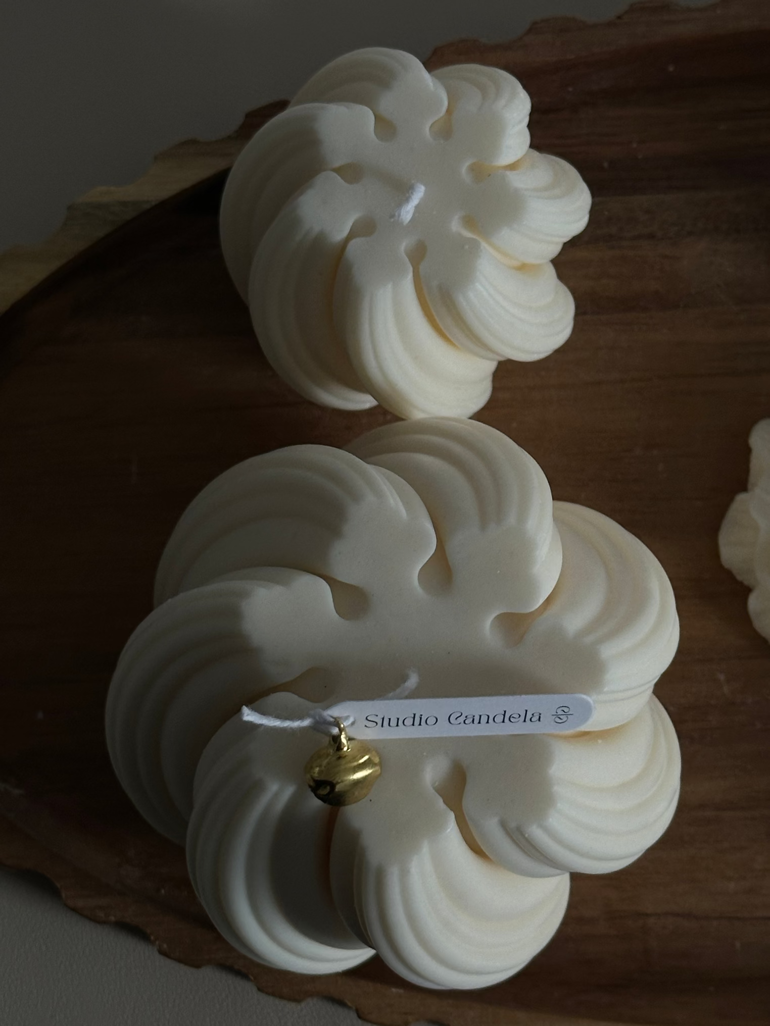 PIÈCES SCULPTURALES