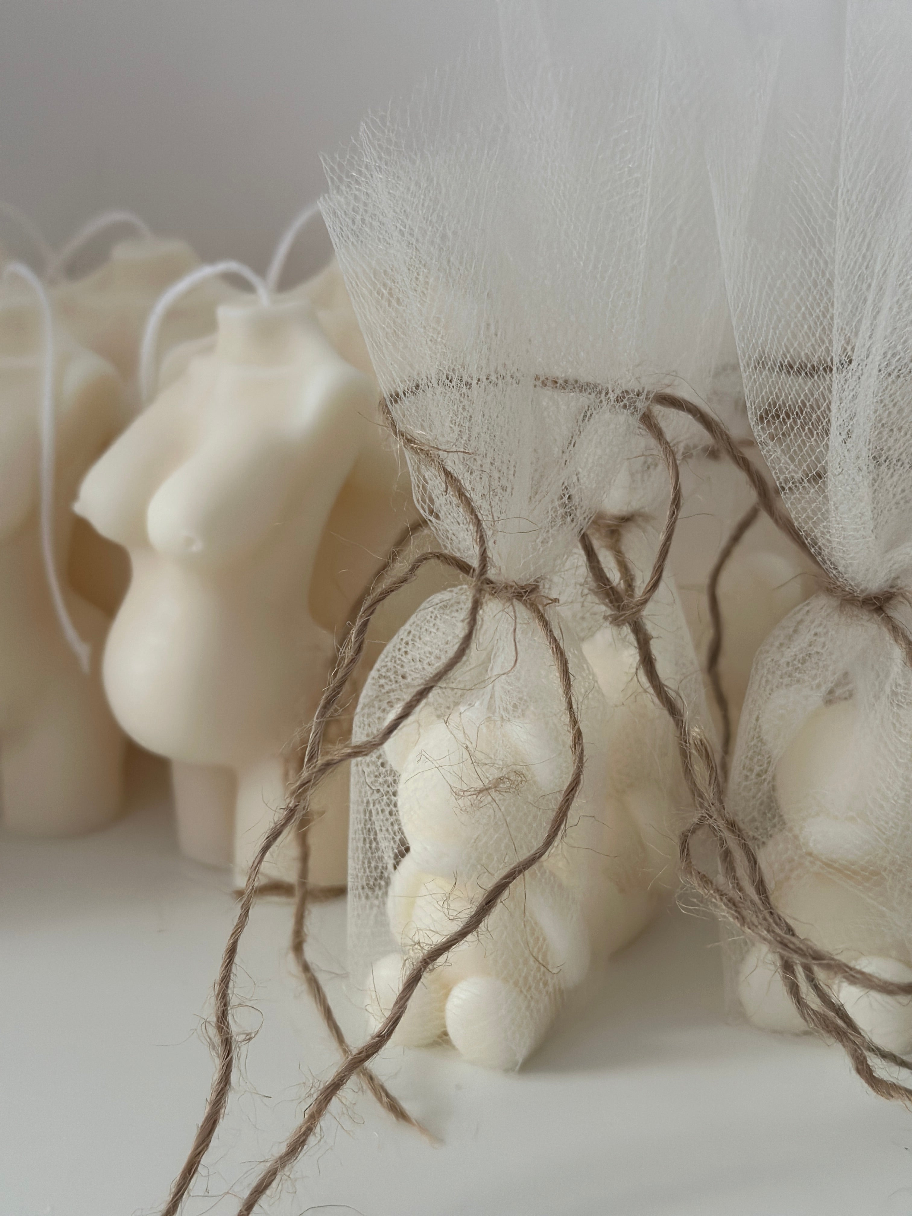 Bougie sculptée femme enceinte - Studio Candela