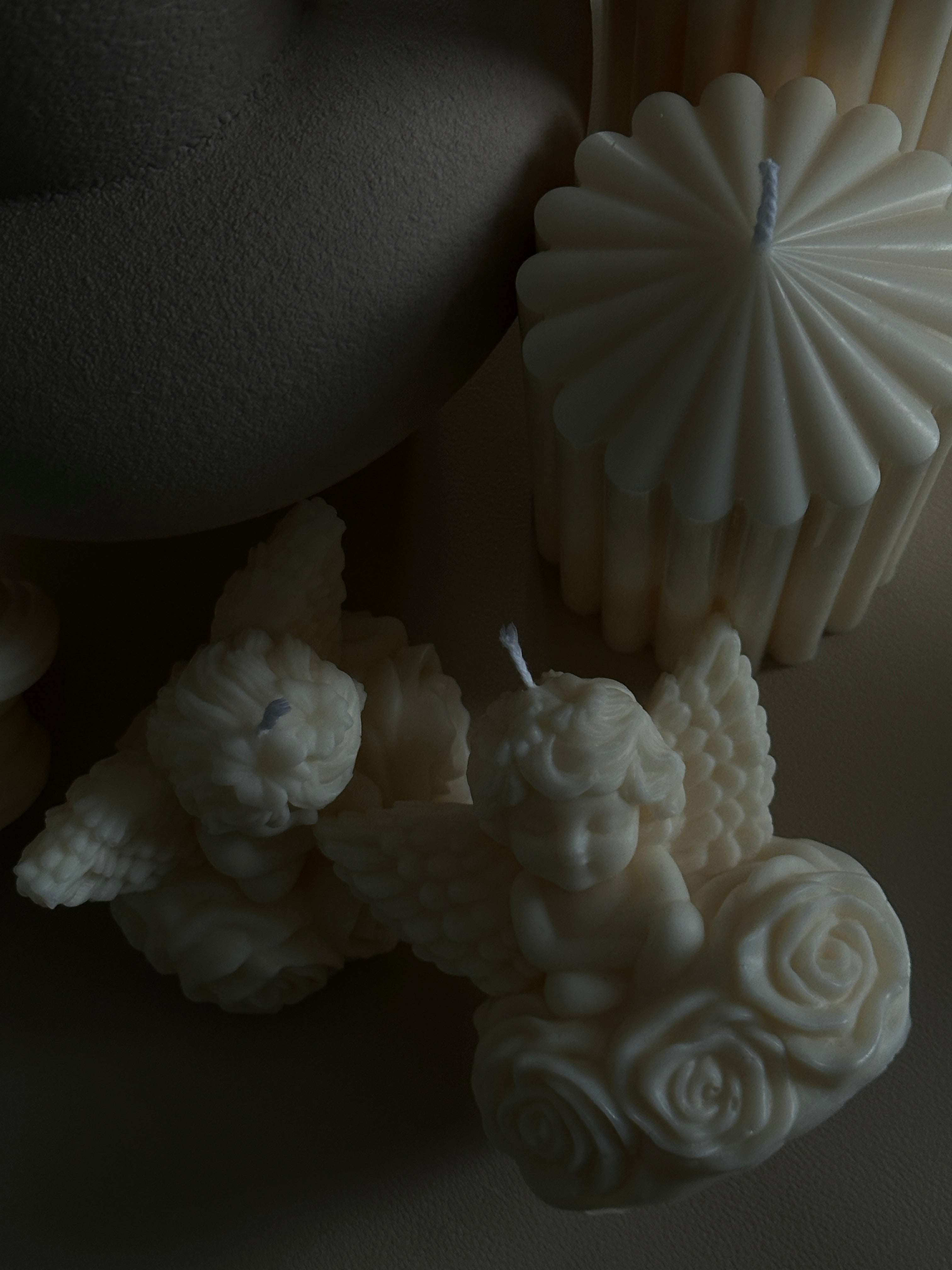 Bougie sculptée Ange - Studio Candela
