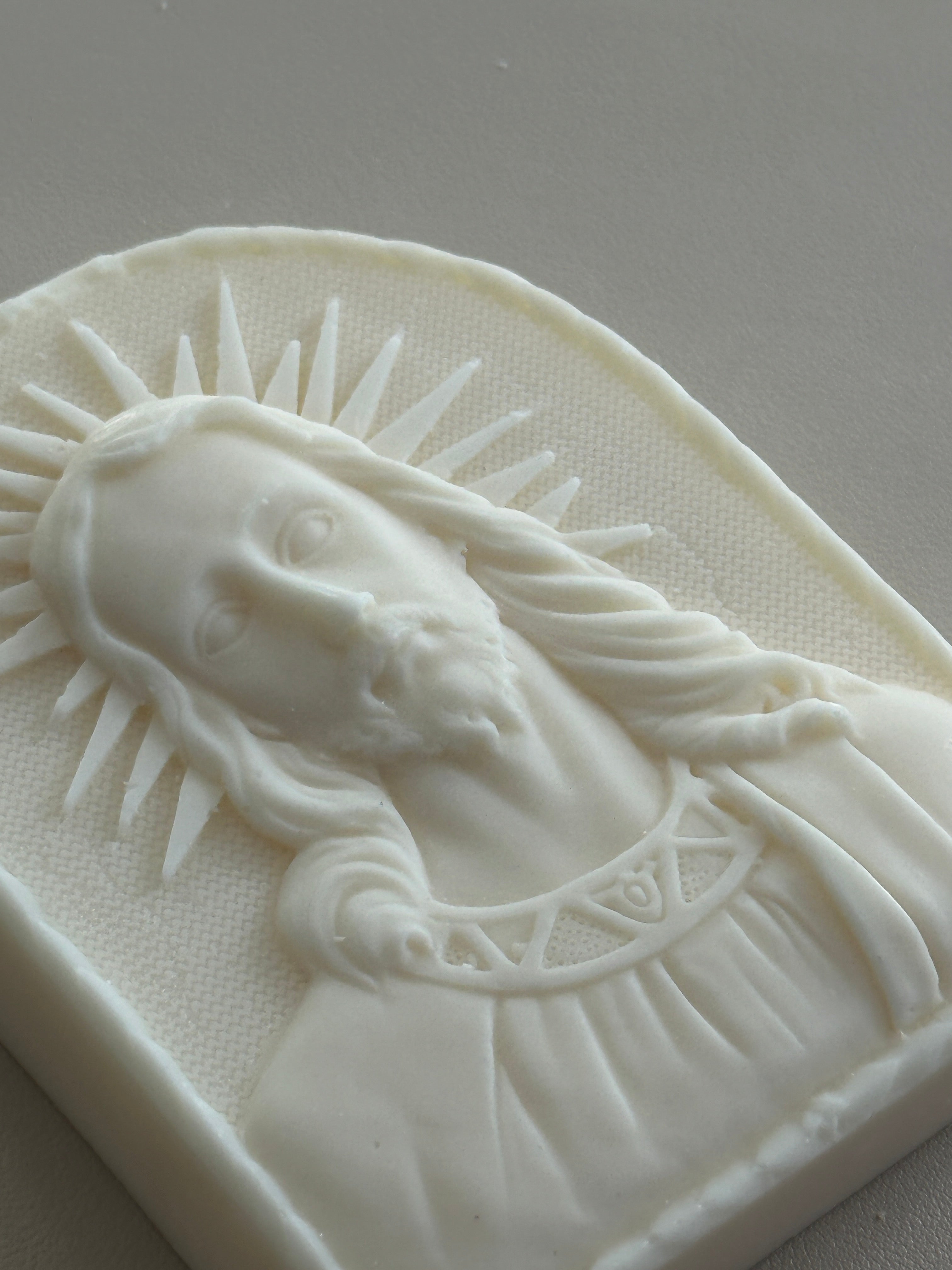 Bougie sculptée spirituelle - Studio Candela